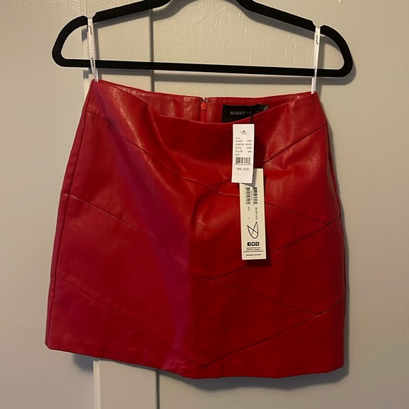 NWT MINKPINK Baddie Skirt - Picture 2 of 5